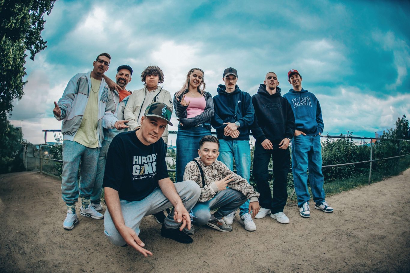 Die Gang wurde größer ;)